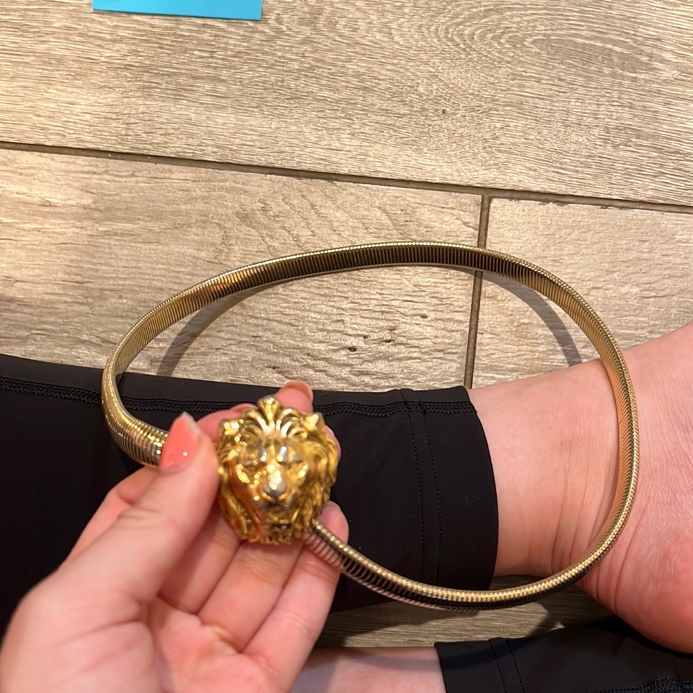 Vintage gold belt